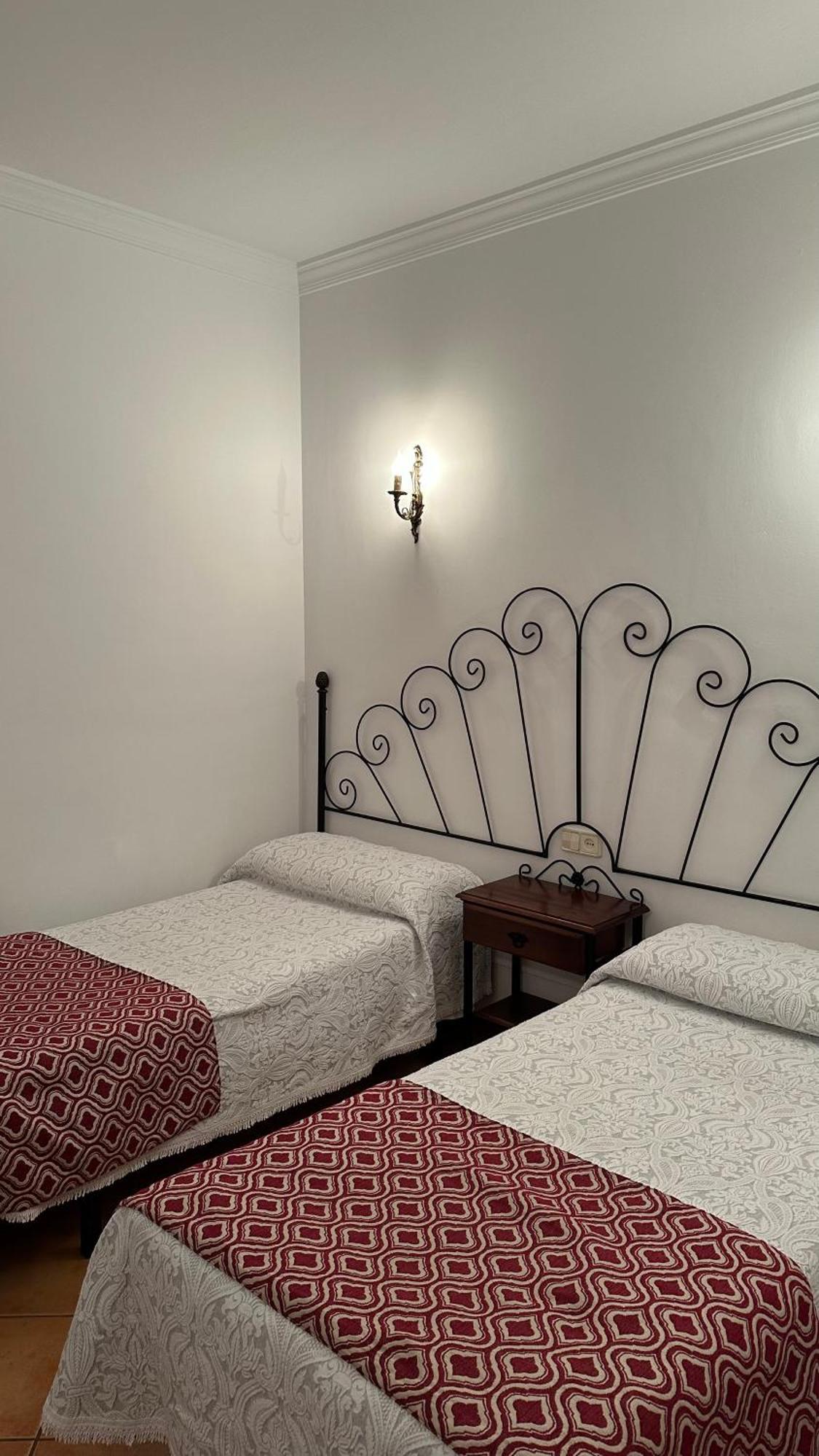 Posada Ana Ponce Sierra de Yeguas Εξωτερικό φωτογραφία